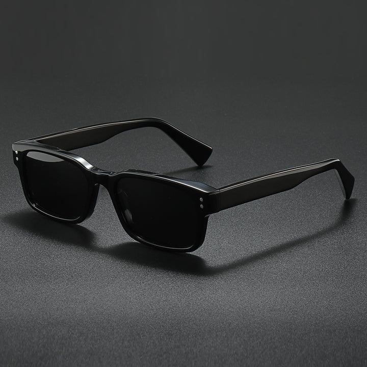 Women's sunglasses in modern, minimalist design Kalsten