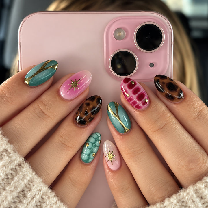 Decorative Artistic Press-On Nails