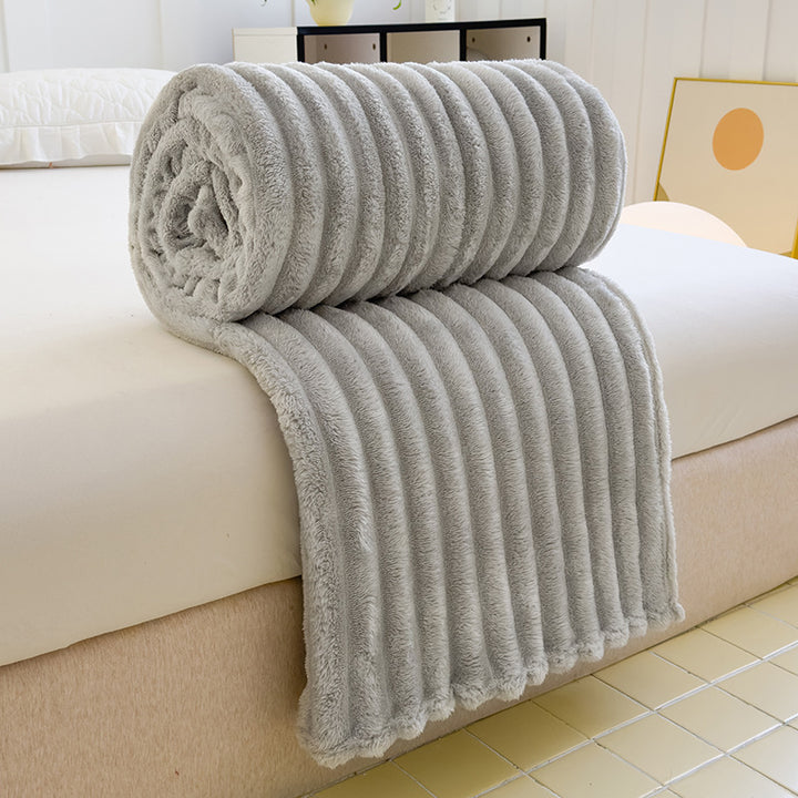 Women High-pile Cozy Blanket with Wave Pattern Kalsten