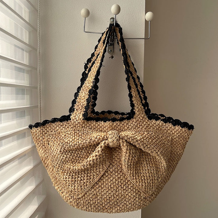 Handcrafted Leisure Bag Made of Woven Straw Kalsten