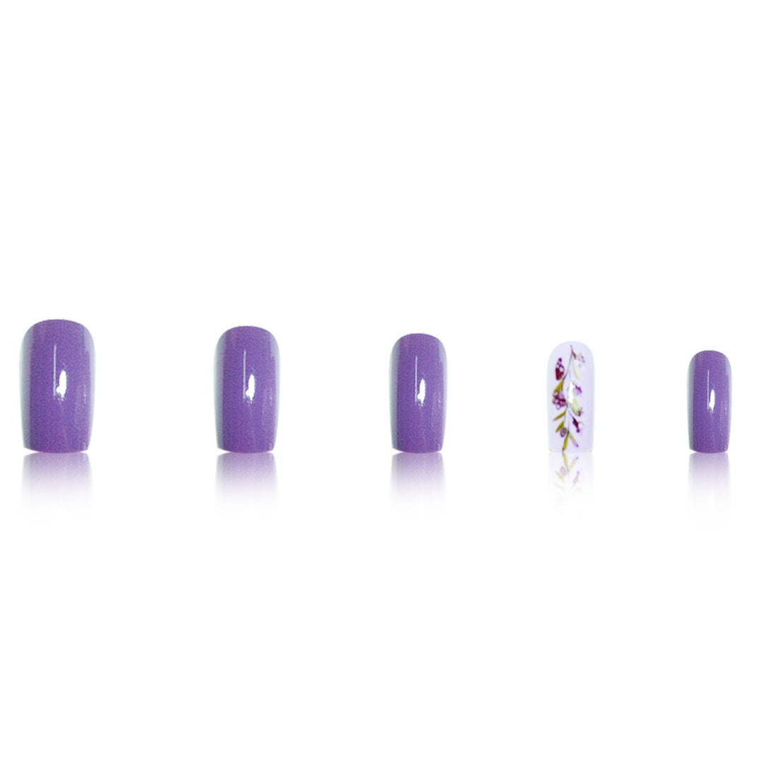 Floral Nail Art Press-On Extensions Kalsten