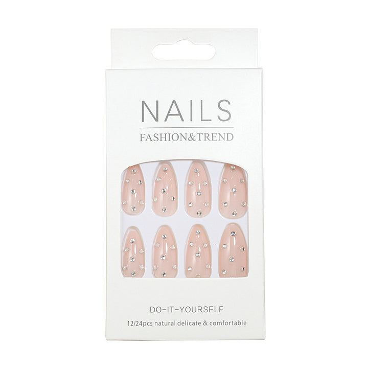 Elegant Nail Art Kalsten