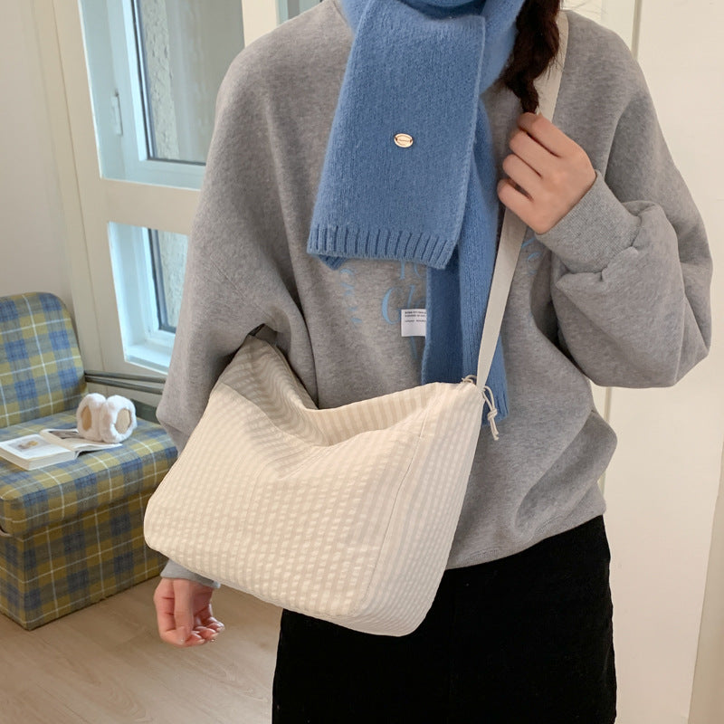 Functional Everyday Shoulder Bag