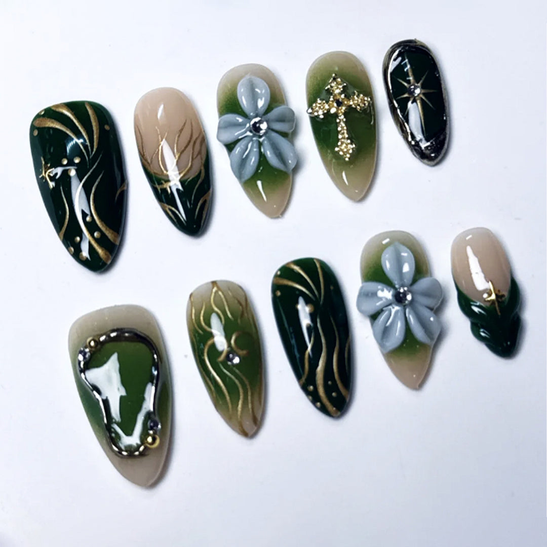 Artistic Press-On Nail Art Set with Floral and Metallic Designs
