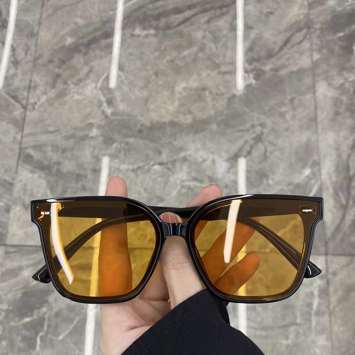 Ladies stylish sunglasses with a fashionable highlight Kalsten