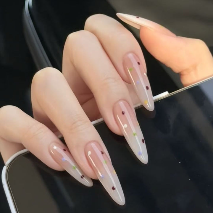 Artificial Nails in Stylish Ombre Design Kalsten