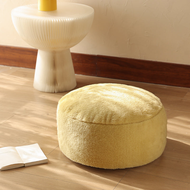 Round filled seat pouf made of cuddly teddy plush with a shape-stable core Kalsten