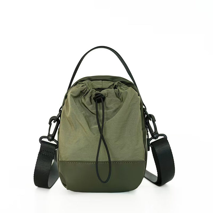 Practical breast pocket with adjustable carrying strap Kalsten