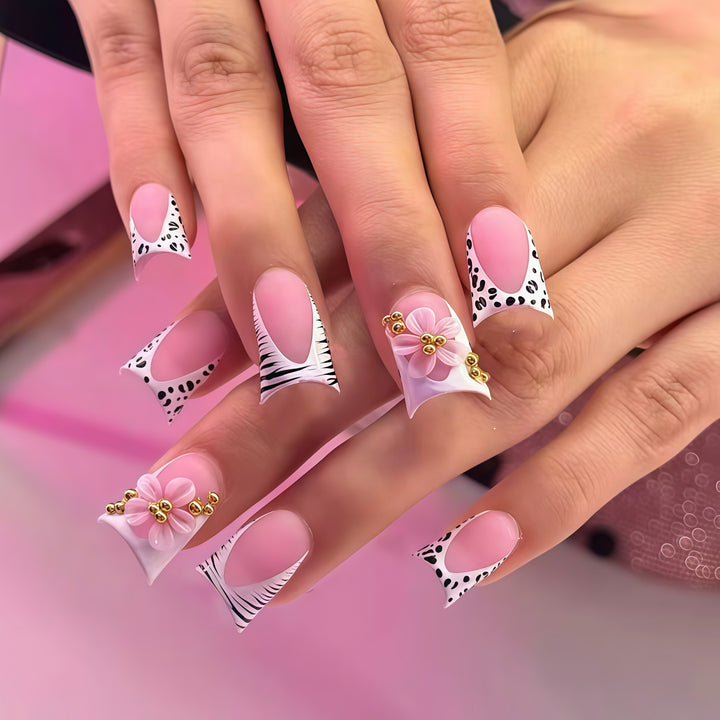 Floral Glam Press-On Nail Extensions Kalsten