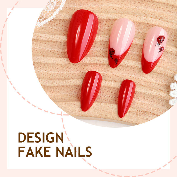 Glamorous artificial nails with jewel details Kalsten