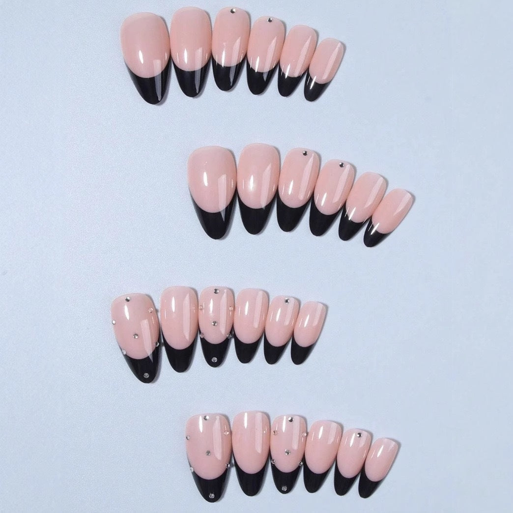 Artificial nail tips with elegant French design and glamorous details Kalsten