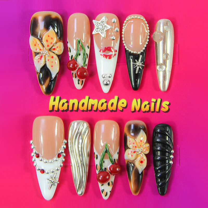 Nail art set with elegant handcrafted designs Kalsten