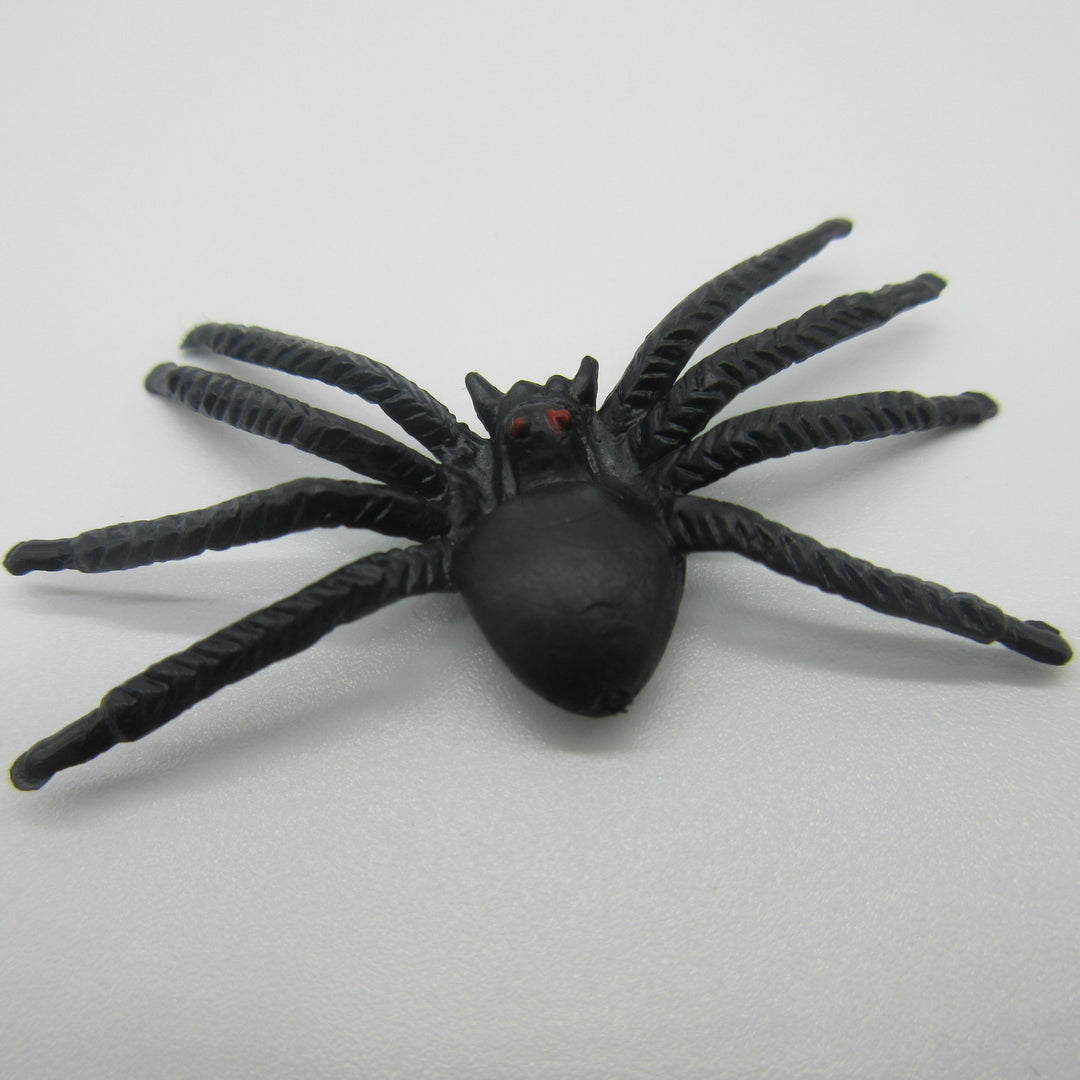 Realistic Creepy Crawly Spider Figurines Kalsten
