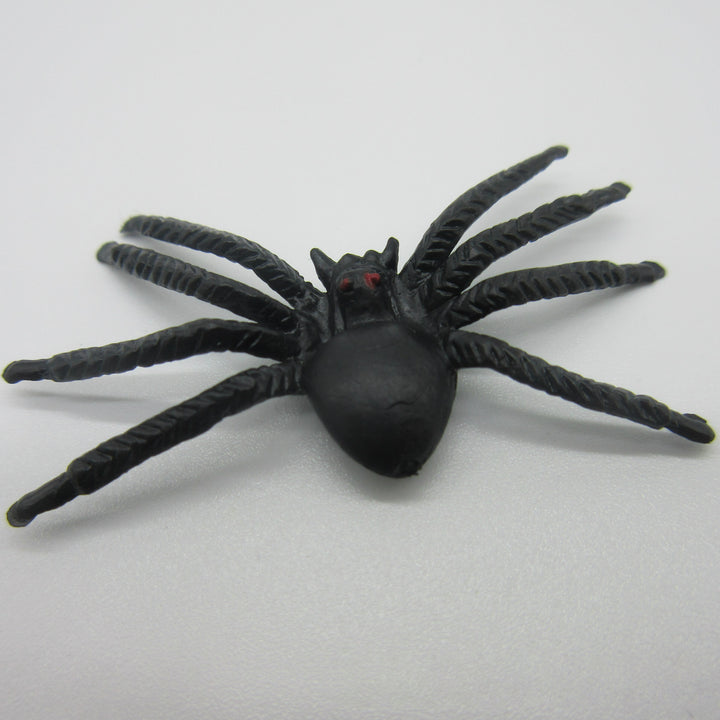 Realistic Creepy Crawly Spider Figurines Kalsten