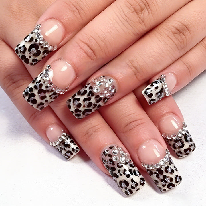 Decorative Nail Art With Crystal Accents Kalsten