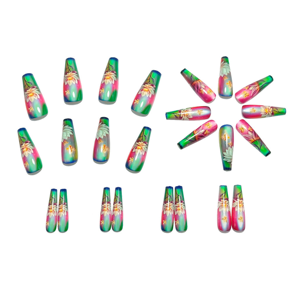 Art Nails in Hand-Decorated Flower Design Kalsten