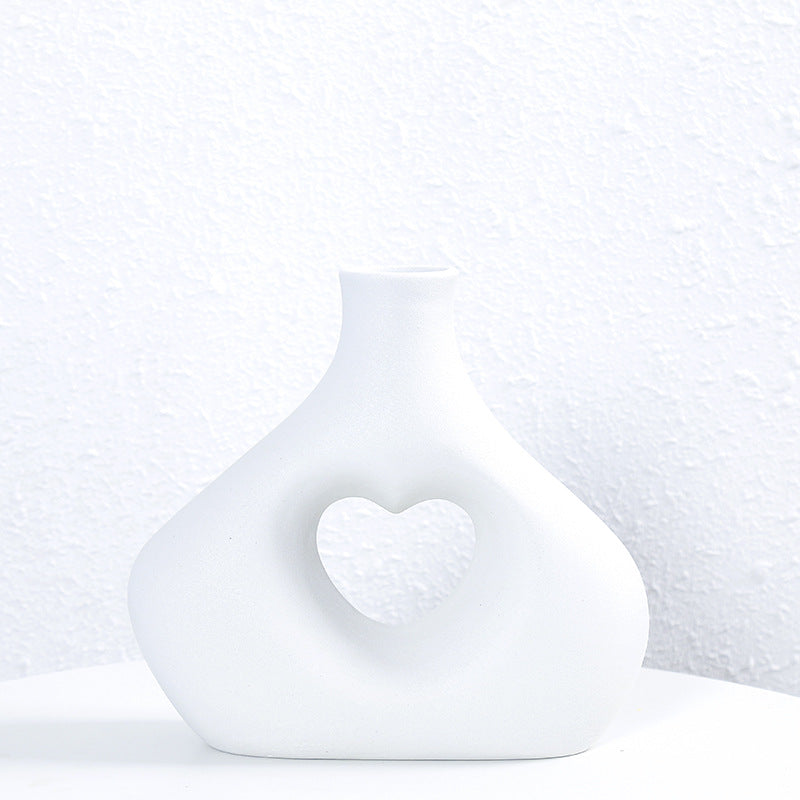 Heart-Shaped Decorative Ceramic Vase Kalsten