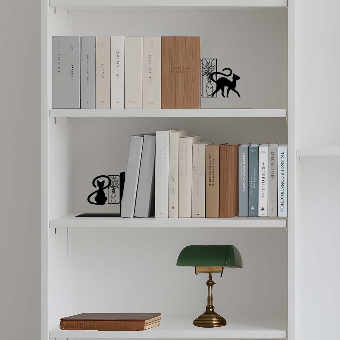 Artistic Cat-Themed Bookends