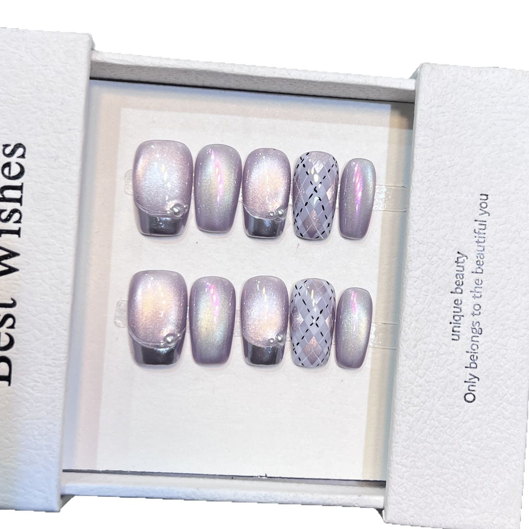 Elegant Press-On Nail Art Set with Iridescent Finish Kalsten