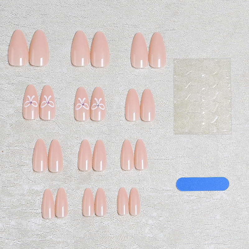 Artificia nails with delicate bow accents Kalsten