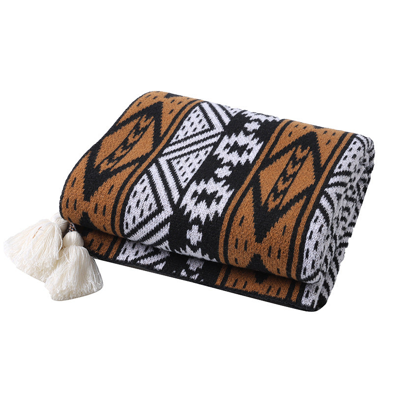 Women's decorative bedspread made of high-quality microfiber with unique design Kalsten