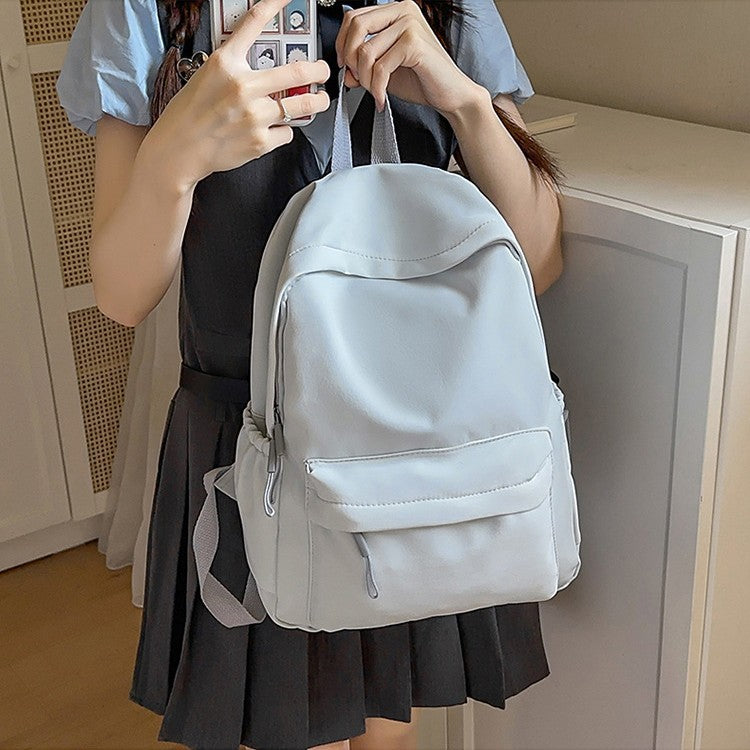 Leisure backpack with flexible side pockets and clear structure Kalsten