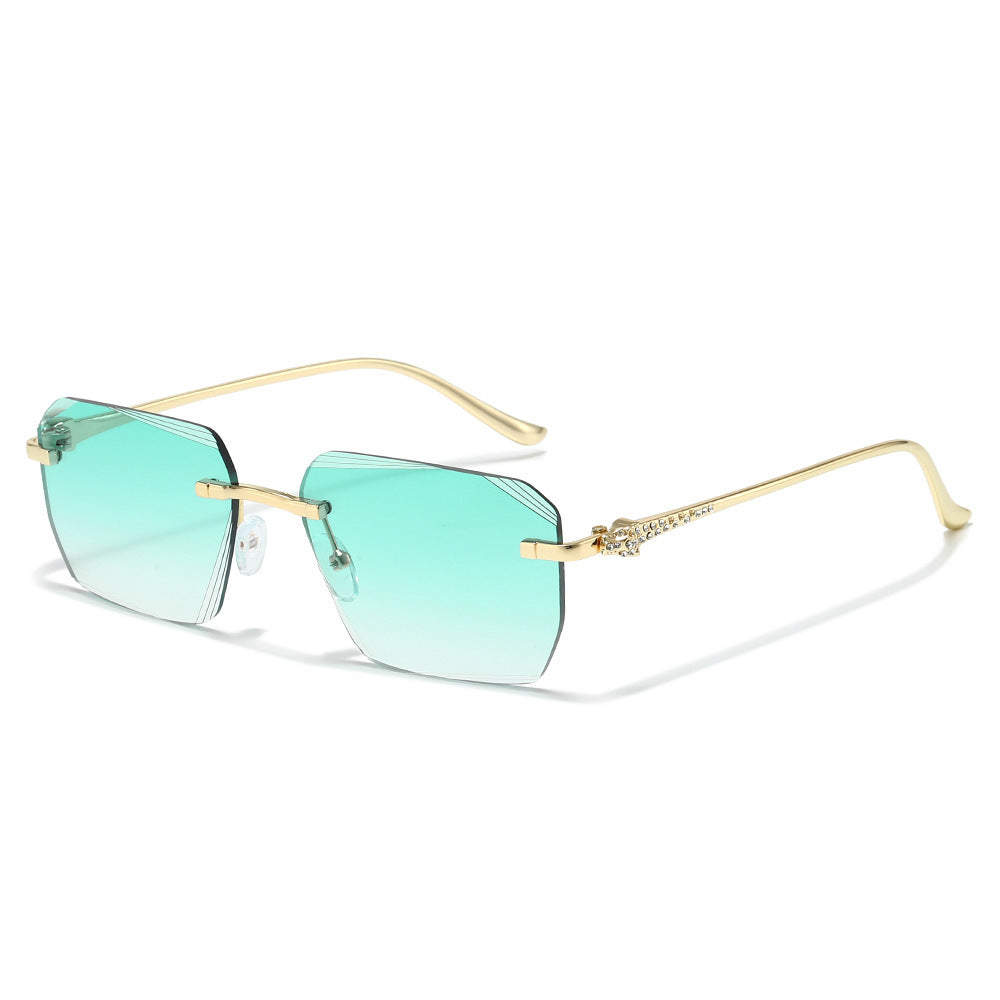Fashion-Forward Geometric Shield Sunglasses Kalsten