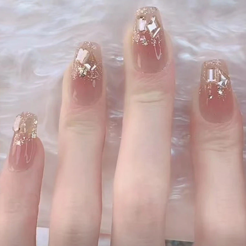 Artificial nails with glamorous glitter accents Kalsten