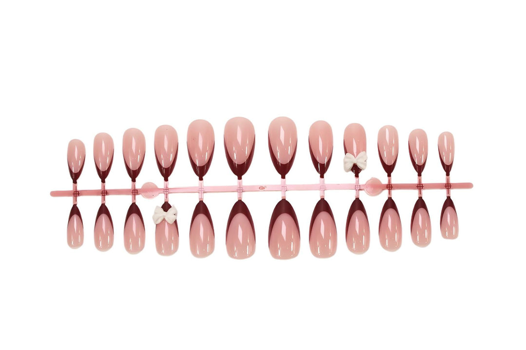 Acrylic nail set with elegant lace design and romantic bows Kalsten