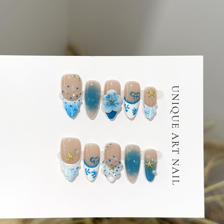Artistic Ocean-Inspired Press-On Nail Set