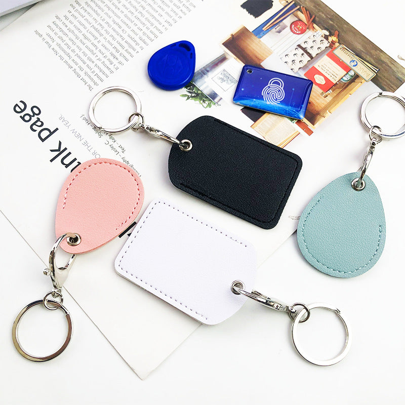 Unisex keychain in droplet-shaped design Kalsten