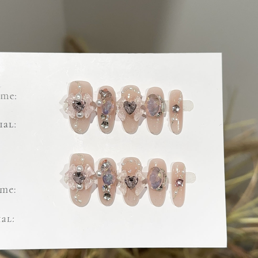 Elegant Jewel-Embellished Press-On Nail Set