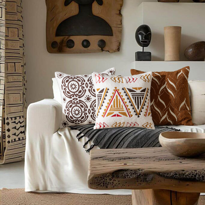 Embroidered decorative pillow in boho style with boucle structure and filling pillow