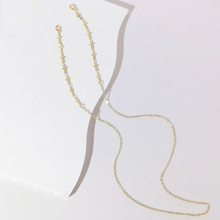 Stylish jewelry necklace with modern elements Kalsten
