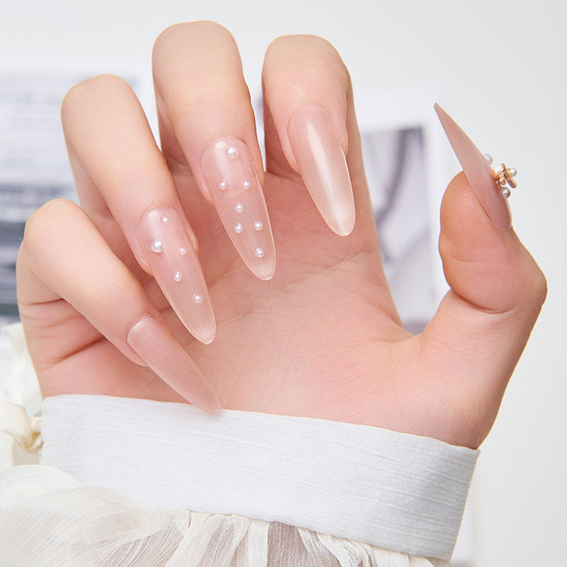 Elegant artificial nail tips with pearl details Kalsten