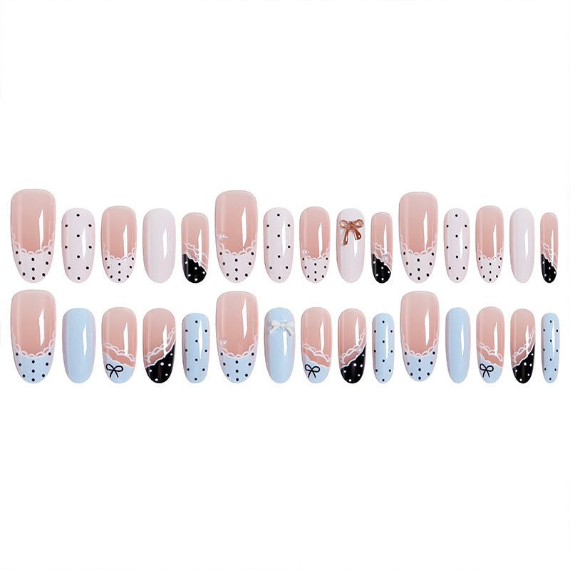 Artificial nail set with elegant accents and fine designs Kalsten