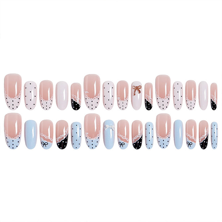 Artificial nail set with elegant accents and fine designs Kalsten