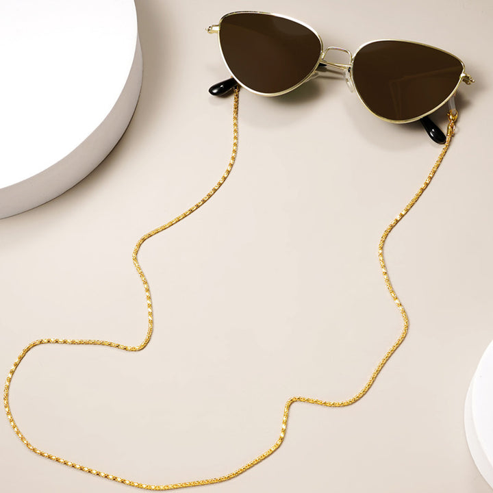 Elegant Pearl-Embellished Chain Kalsten