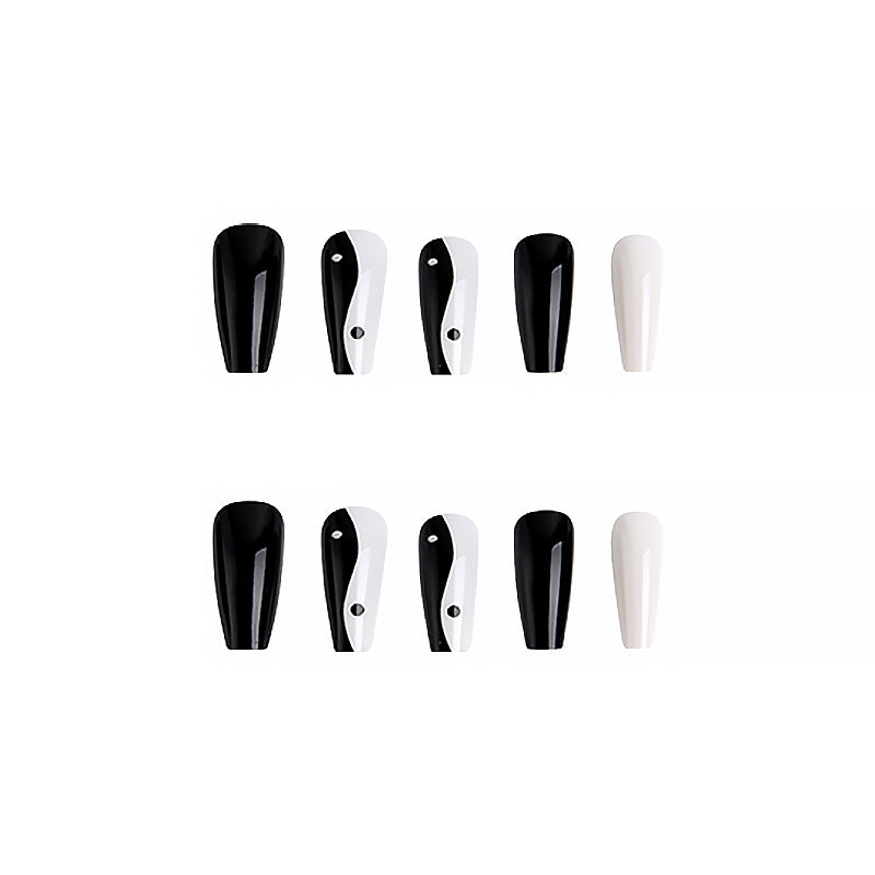 Artificial nails with Yin-Yang design Kalsten