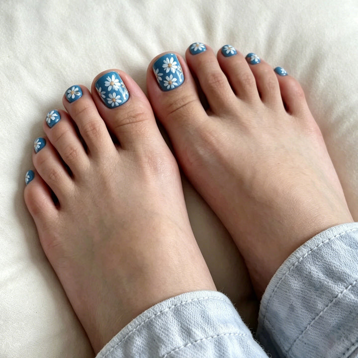 Floral Themed Pedicure Nail Art Kalsten