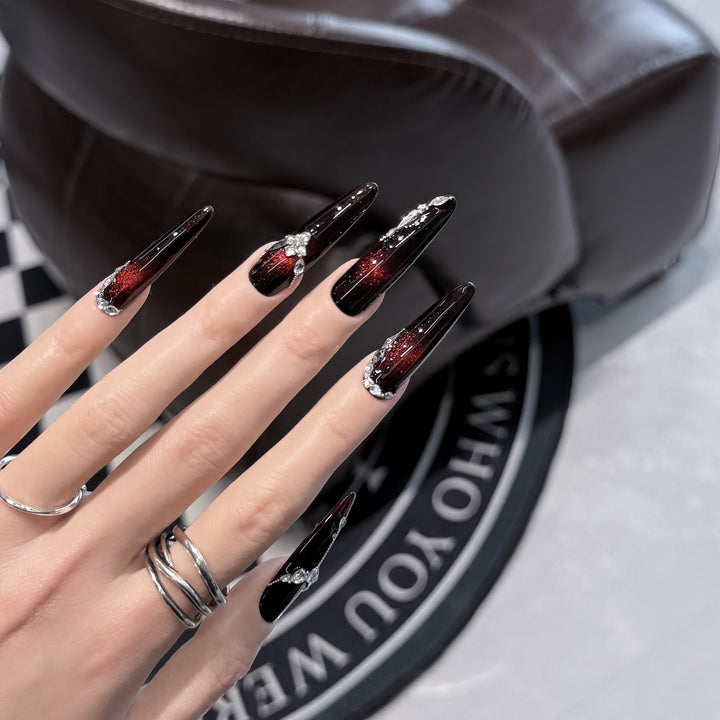 Glamorous Press-On Nails Kalsten