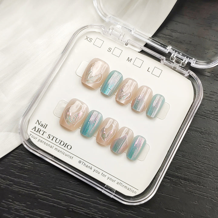 Glamorous artificial nails with holographic effect Kalsten