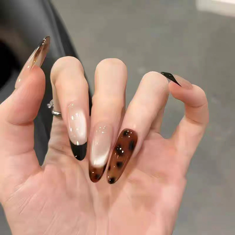 Artificial nails with elegant ombre effect and glitter accents Kalsten