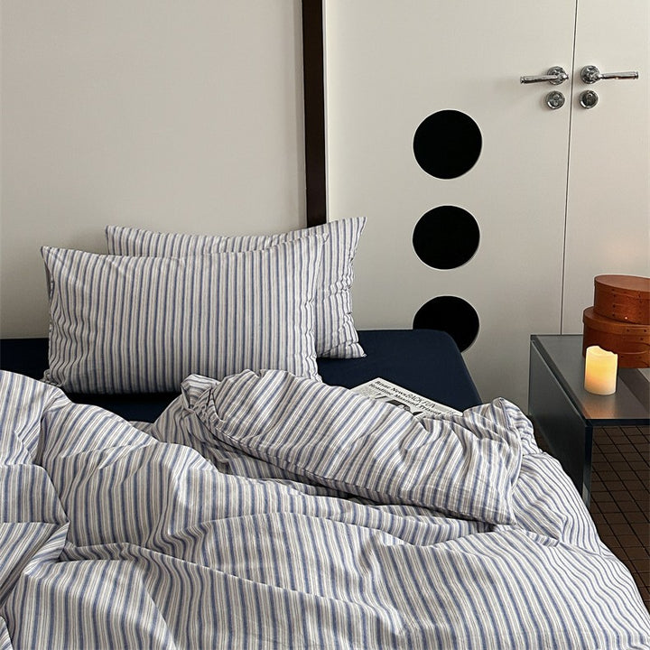 Striped cotton-linen bedding set with breathable, softly washed surface and zipper