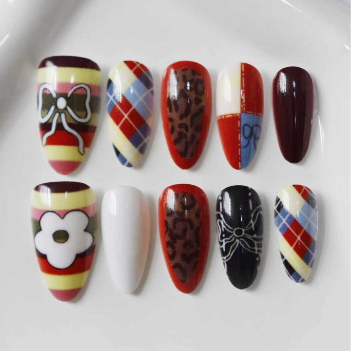Artistic Nail Art Kalsten