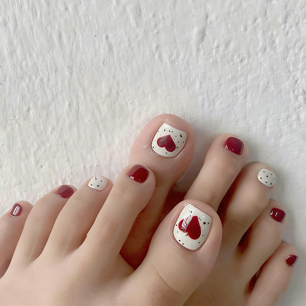 Elegant toenail art Kalsten