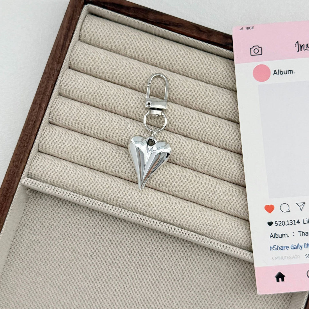 Heart-Shaped Clip-On Keychain Kalsten