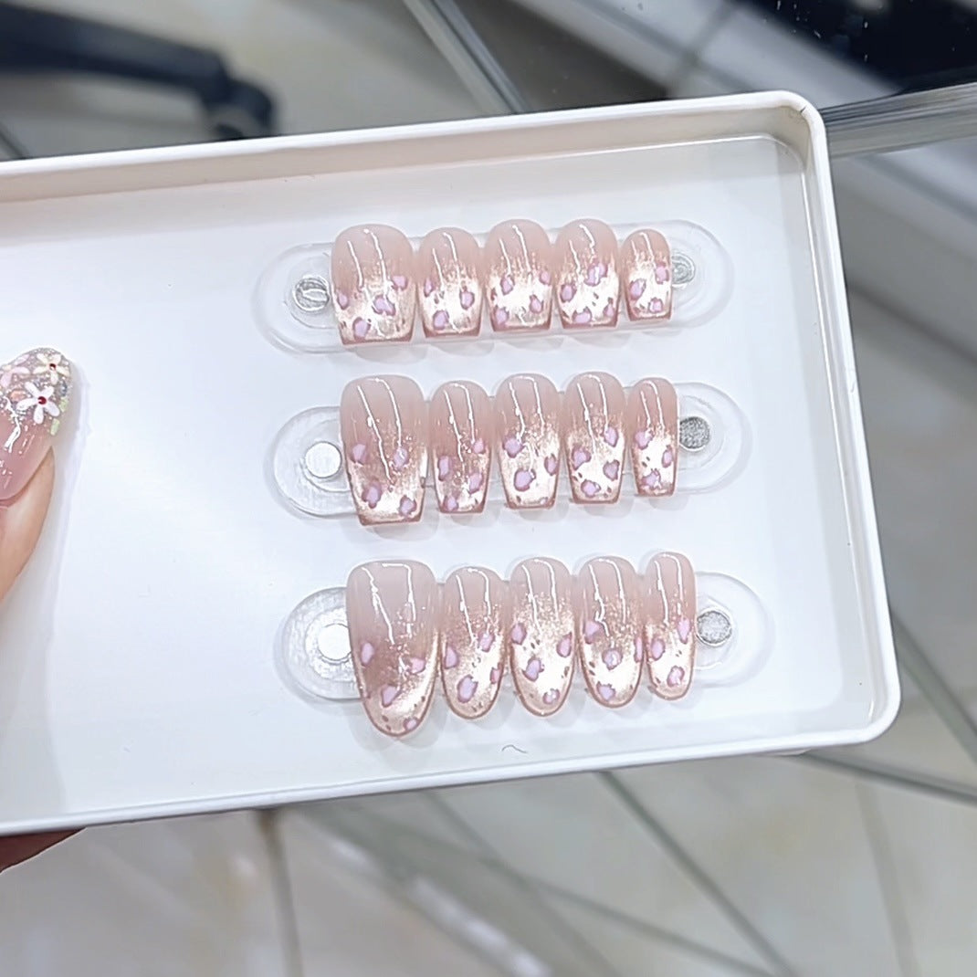 Luxury Detailed Press-On Nail Set Kalsten