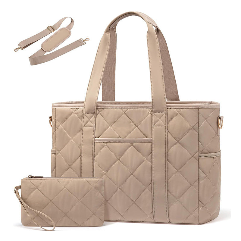 Elegant and roomy shoulder bag with structured quilting Kalsten
