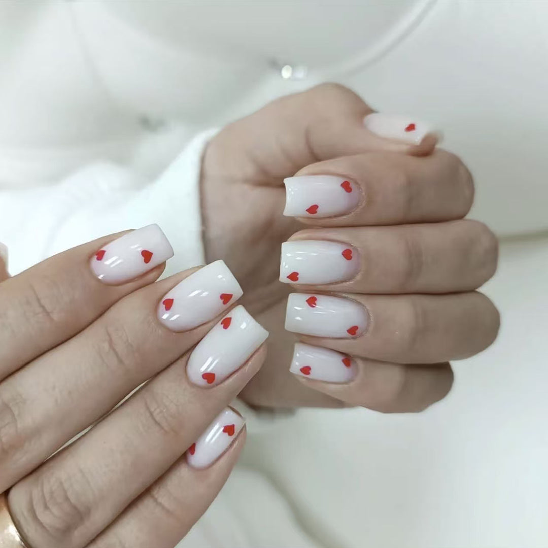 Heart-Designed Press-On Nails Kalsten